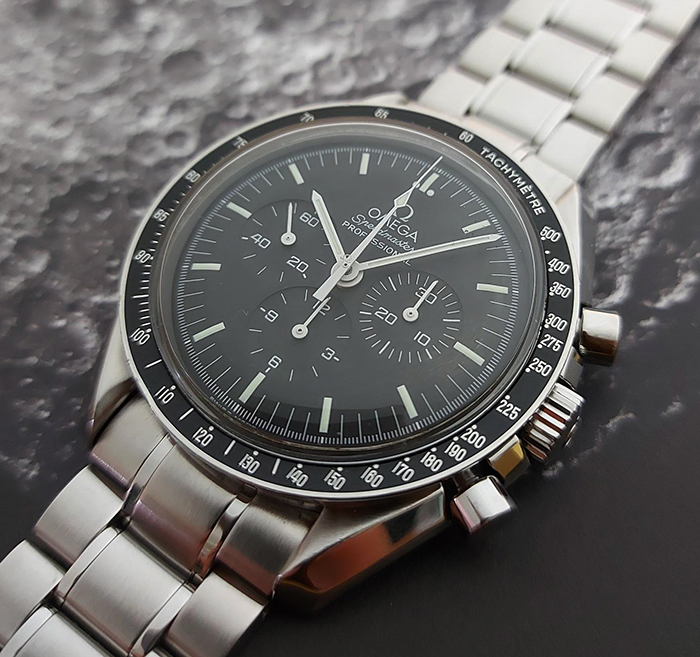 Copia deals omega speedmaster